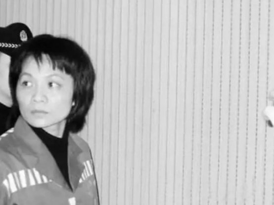 厦门女富豪坠落,负债1.8亿贷款买豪车,后来怎样了?