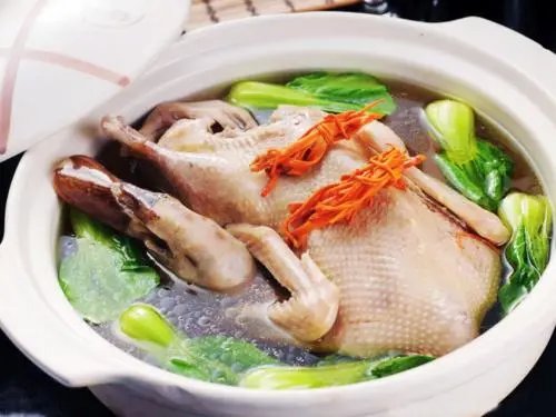 川菜太白鸭和我国哪个名人有关