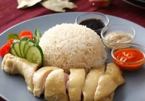 新加坡国菜海南鸡饭为什么告急？做海南鸡饭的原料是什么？