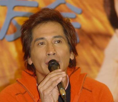 当年谭晶、GAI、孙楠、齐秦参加《歌手》，为什么突然中途退赛？