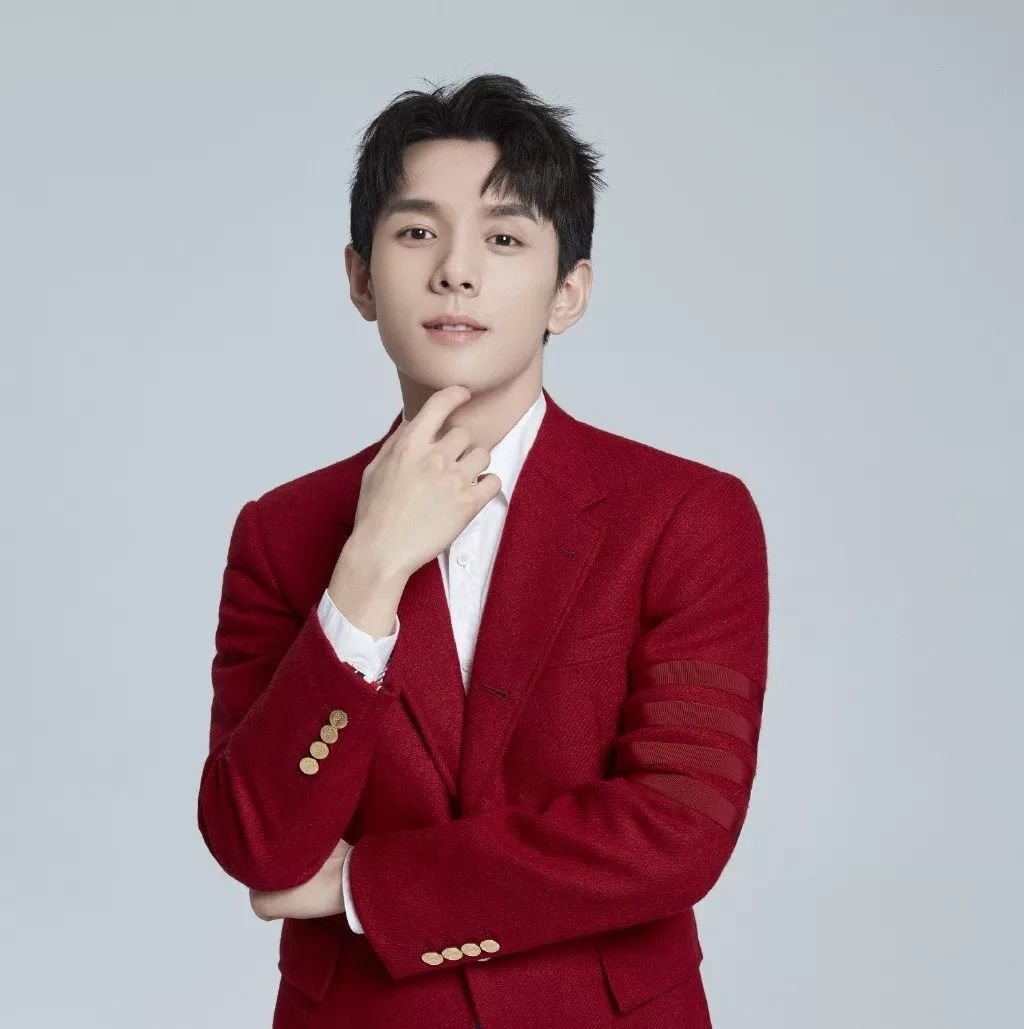 李佳琦带货辣条吃出活虫，售后与品牌方是如何处理此事的？