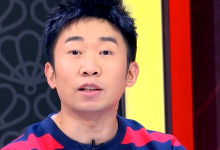 杨迪在综艺中说“你踩我脸上了蒋易”，当时究竟发生了什么？