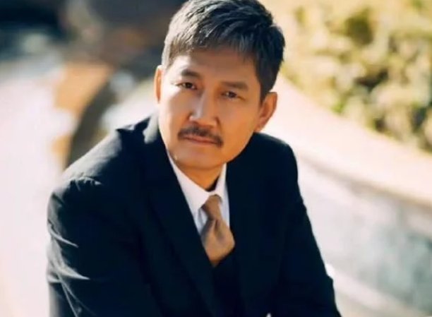 李崇霄去世李小冉发文悼念,二人曾有过哪些合作呢?