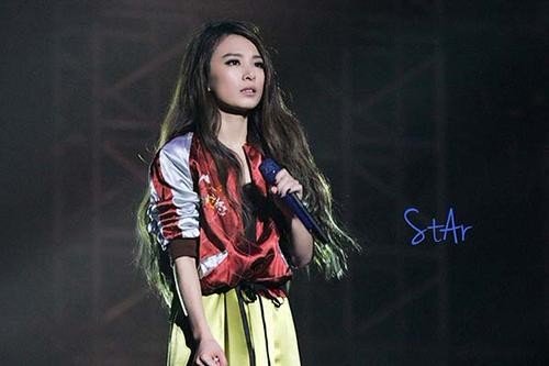 带有假音的流行歌曲