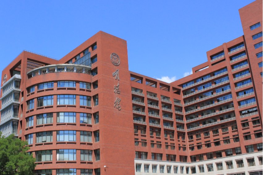 保定贺阳中学收费标准？