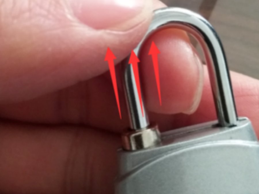 3位滚轮密码锁忘记密码怎么开锁