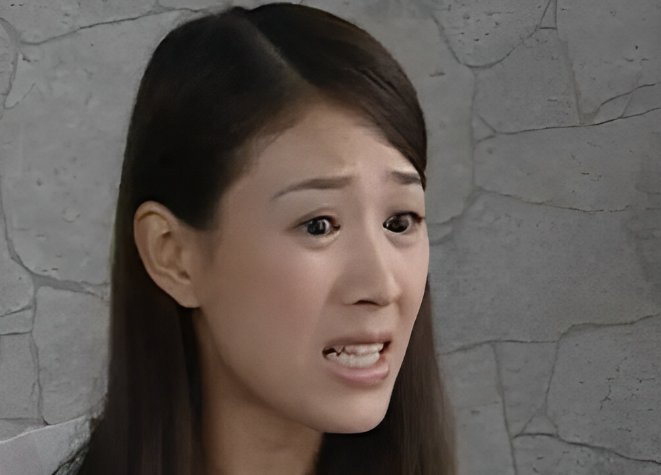 凌妈妈的扮演者左左的真名叫什么