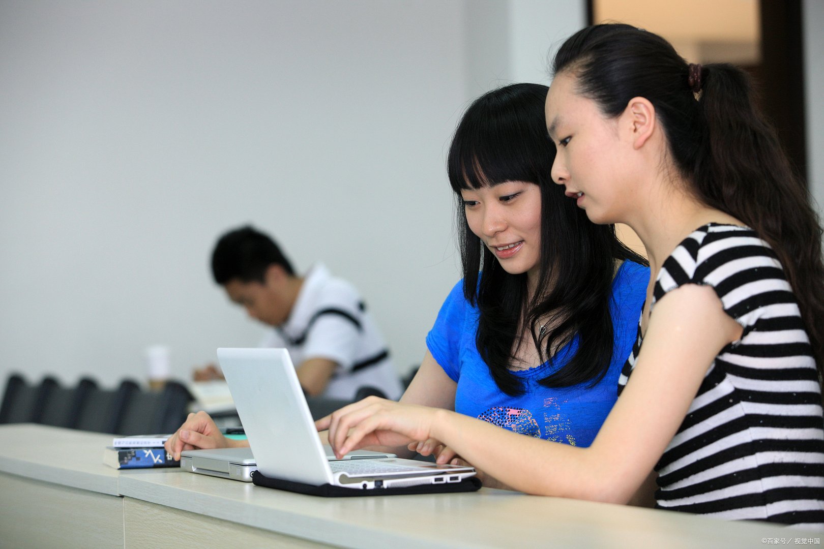 一本和二本大学的学费相比，能差出多少钱呢？