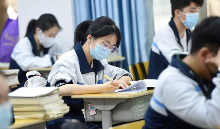 身份证查询中考准考证号的方法？