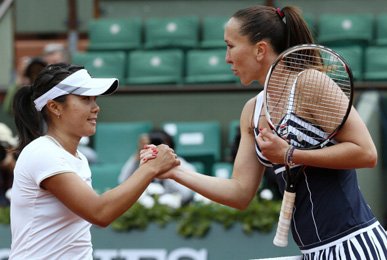 奈良久留美的个人资料