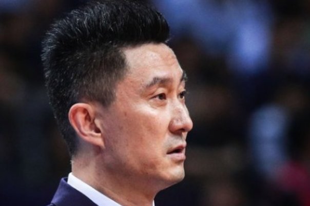 杜锋年薪大概多少