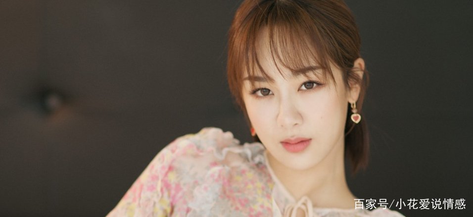 中秋首映！邓超杨紫同框，超哥发文让人想起杨紫小时候，超暖心，为什么？