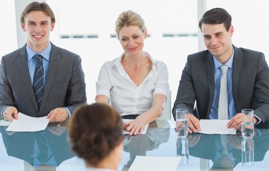 公司回应招聘只招清朝人：网页差异造成，不影响应聘！所以只是误读吗？