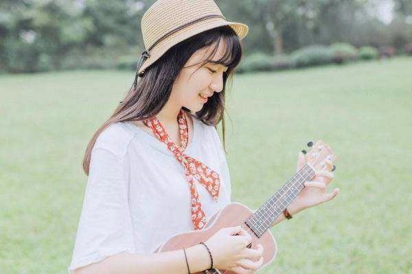 听什么歌能拆散一对情侣？有哪些“极品”歌词值得分享？