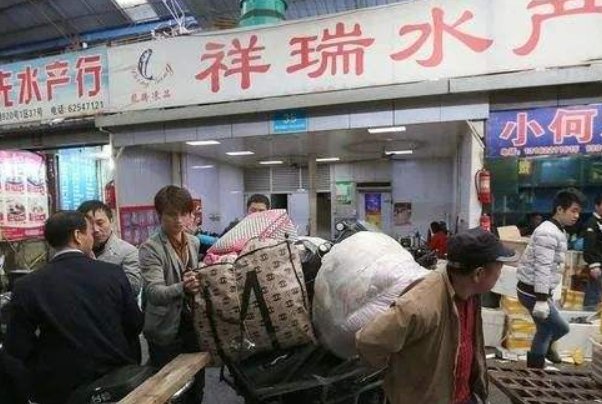 绍兴上虞一生鲜超市已有两位摊主感染新冠,他们的活动轨迹是怎样的?