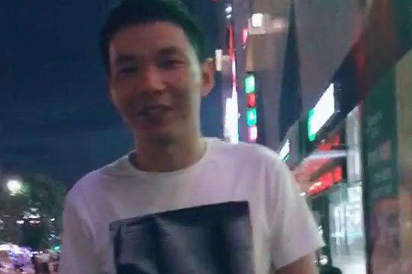 抖音忠哥事件是怎么回事 靠着怕老婆出名的网红