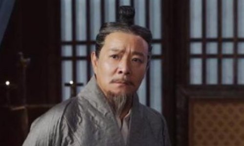 姚贾怎么去世的?