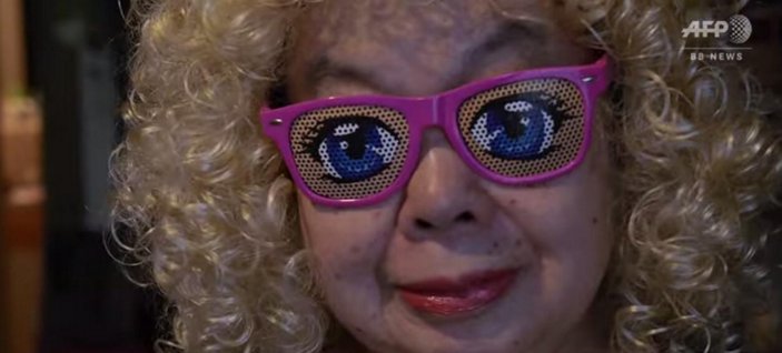 82岁奶奶蹦迪是怎么做到的