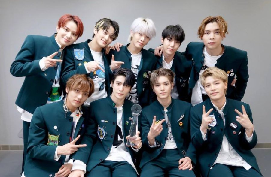 吴京的发言引起争议，官媒却不再沉默进行力挺，发生了什么？