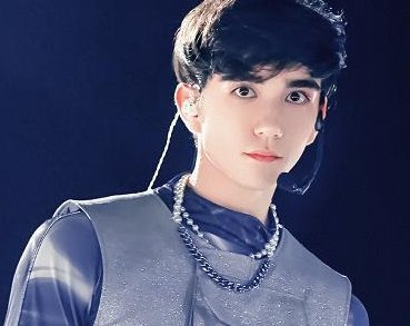 十六岁的和马好青涩，你喜欢和马吗？