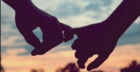 急求非主流手牵手拉钩图片