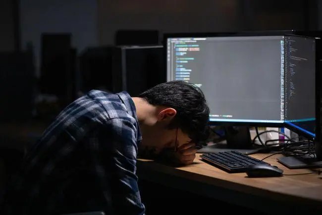 程序员离开大厂进工厂，他们这么做的原因是什么？