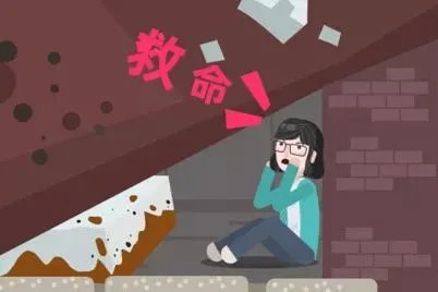 山西养猪村民屋棚倒塌致母女3人身亡，屋棚倒塌时应该如何保护自己？