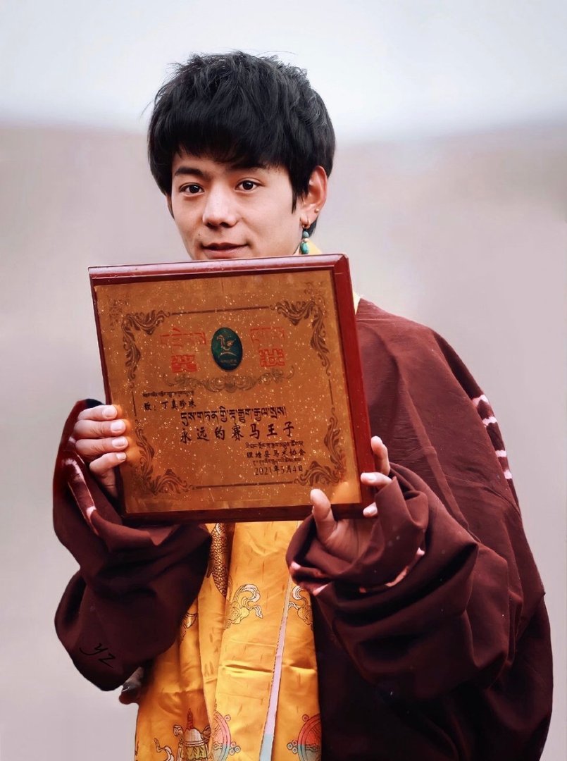 丁真获理塘永久赛马王子奖，赛马有哪些看点？