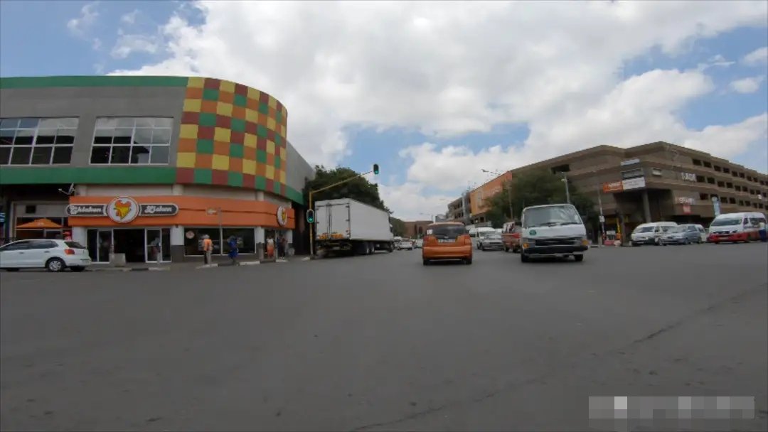 福建女子在南非开超市,是如何做到年入百万的?