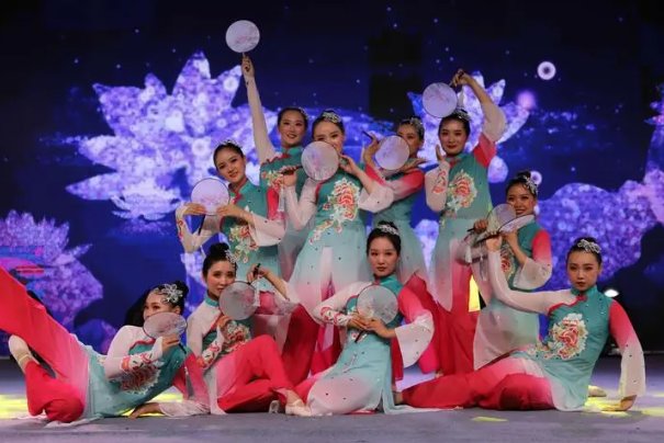 为什么舞蹈生的裆部都是湿的