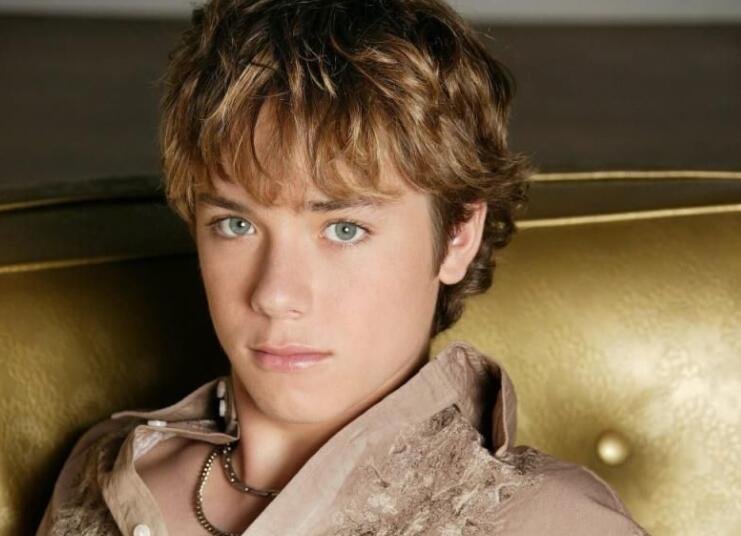 电影《小飞侠彼得潘》中的主演资料