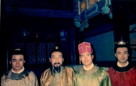 二虎和玉儿的关系