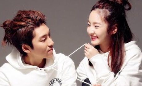 21岁歌手爱上8岁女孩，十年后两人结婚被封杀，如今怎么样了？