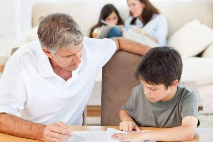 叛逆孩子学校收费标准是多少？