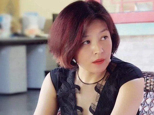 哈文改嫁的丈夫是谁