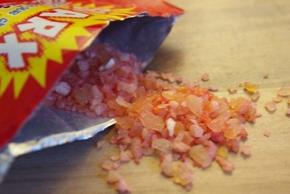 冰块果冻温水跳跳糖是什么意思