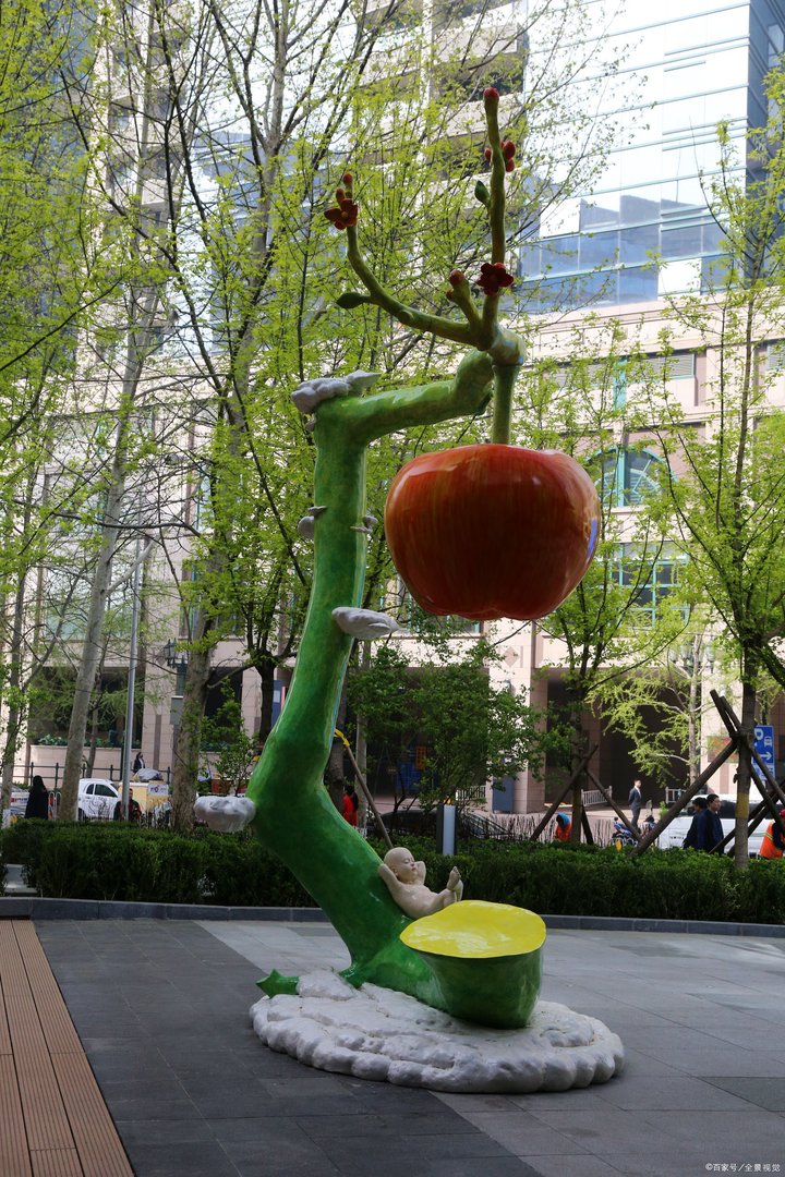 为什么说“三个苹果”改变我们的人类社会呢？