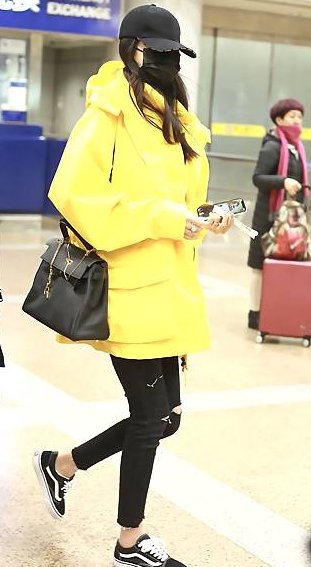 孙怡董子健怎么认识的？