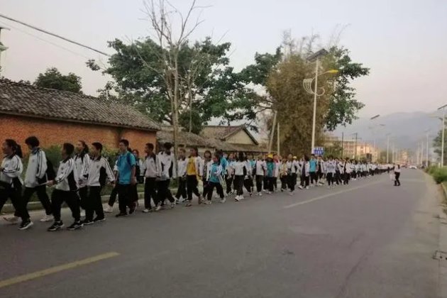 盈江县中学排名