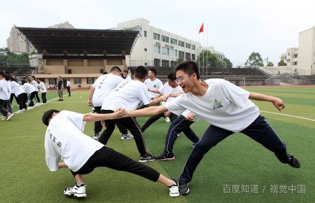 自己说自己是有身份的人是怎么样的一个心态