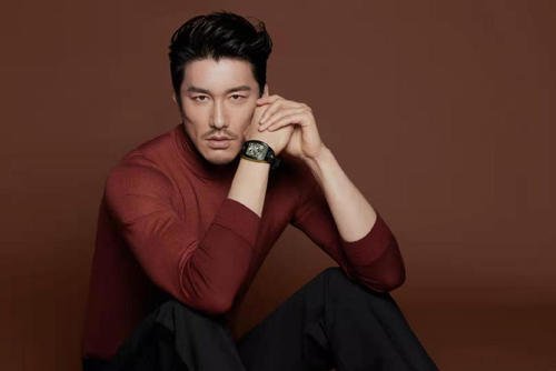 胡兵回应自责落泪,当评审有多困难?