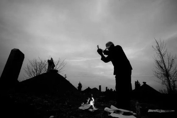 茔冢怎么读音是什么意思