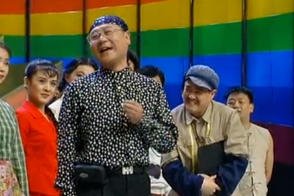 红高粱模特队插曲是什么歌曲？