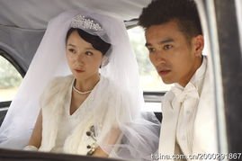 “京城四少”汪雨久违现身，携儿子拜祭父母称不能忘记养育之恩，你怎么看？