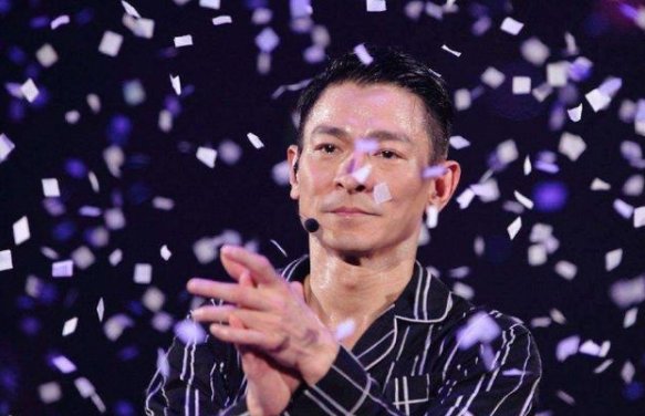 湖南卫视跨年晚会刘德华出场时间具体是多少啊