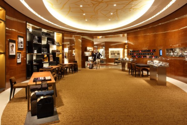 奢侈品回收店一般几折