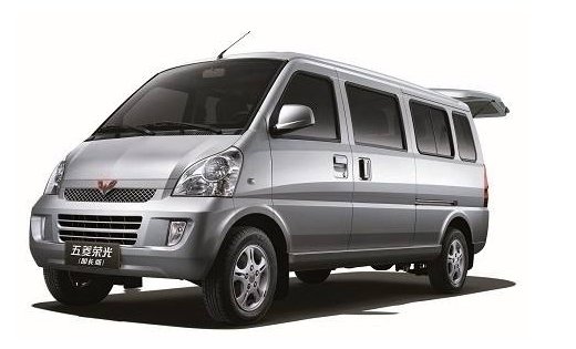 五菱荣光6407B3 6407BF的区别