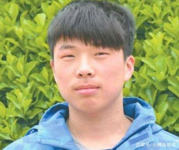 当初684分被清华录取的河南状元，只想让收破烂的父亲回家，如今怎样了？