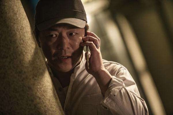 黄渤追小欧13年,成影帝后是如何对她的?