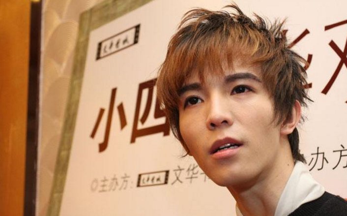 郭敬明的真实身高和个人真实资料是什么？